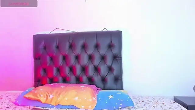 seline wolff online show from 01/31/25, 03:20