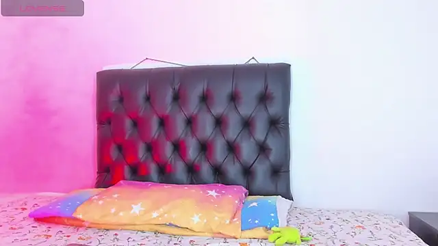 seline wolff online show from 02/04/25, 02:49