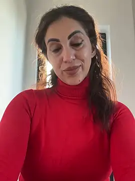 EmaSkyes online show from 10/20/25, 06:25