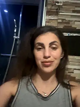 EmaSkyes online show from 11/12/25, 07:46