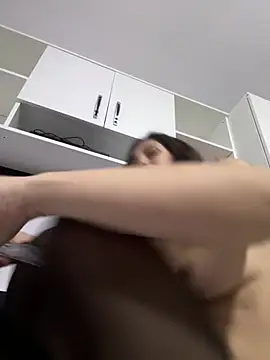 EmaSkyes online show from 01/09/26, 07:55