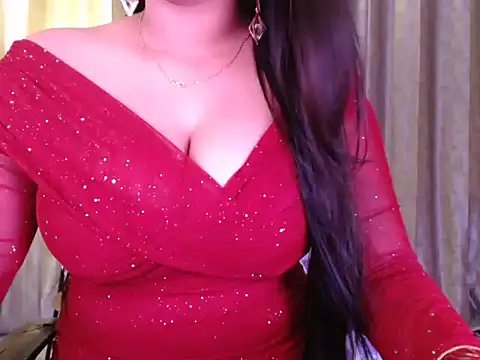 Snapshot of Sexy_Myra18 chatting on 05/15/26, 03:57 Sexy Myra18 online show from 05/15/26, 03:57