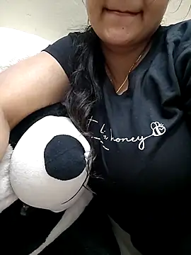 kaamuk shweta online show from 03/10/26, 05:40