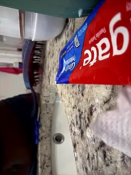 honeybrow online show from 01/17/26, 07:39