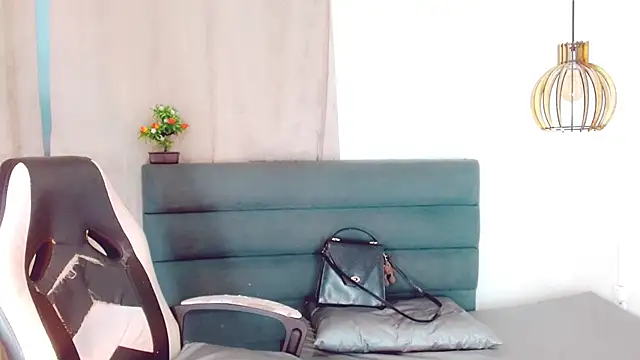 Oriana braom online show from 03/05/25, 11:05