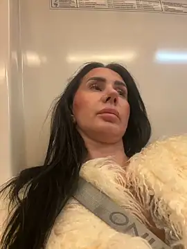 AnaRhodes online show from 03/10/25, 08:26