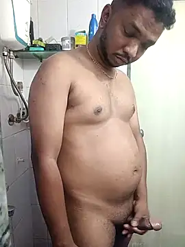 Mmm992170 online show from 03/03/25, 12:48