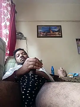 Mmm992170 online show from 10/07/25, 04:31