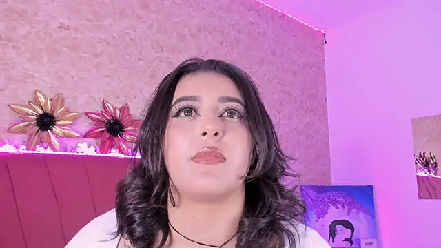 Snapshot of LorenaStevens chatting on 01/17/25, 05:21 LorenaStevens online show from 01/17/25, 05:21