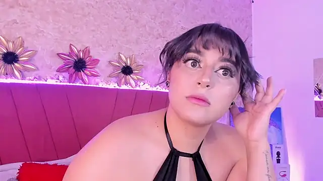 Snapshot of LorenaStevens chatting on 01/31/25, 01:33 LorenaStevens online show from 01/31/25, 01:33