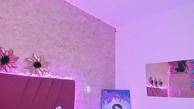 Snapshot of LorenaStevens chatting on 02/03/25, 03:09 LorenaStevens online show from 02/03/25, 03:09