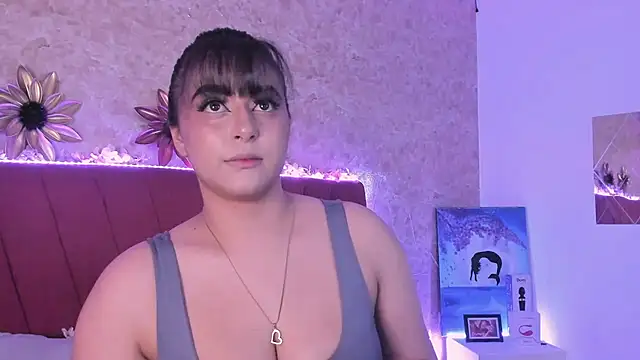 Snapshot of LorenaStevens chatting on 02/15/25, 03:09 LorenaStevens online show from 02/15/25, 03:09