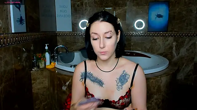 adell berry online show from 03/19/25, 02:48