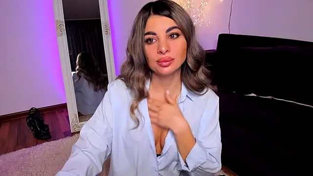 Queenofyouredreams online show from 04/17/26, 10:35