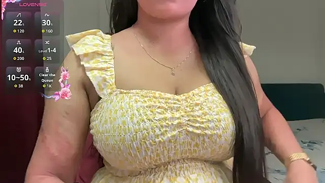 Snapshot of nandini_7 chatting on 06/10/26, 06:29 nandini 7 online show from 06/10/26, 06:29