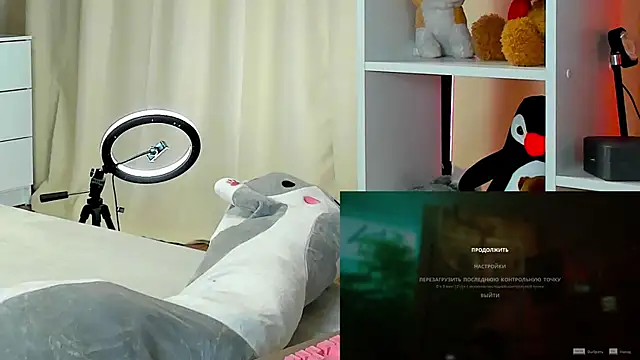 Snapshot of callmetori chatting on 12/23/24, 08:25 callmetori online show from 12/23/24, 08:25