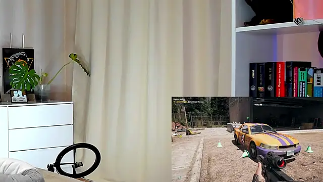 Snapshot of callmetori chatting on 12/29/24, 02:21 callmetori online show from 12/29/24, 02:21