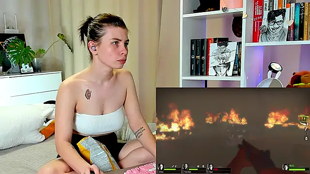 Snapshot of callmetori chatting on 01/17/25, 12:31 callmetori online show from 01/17/25, 12:31