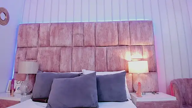 Cloesweet 1 online show from 02/04/25, 05:45