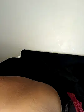 Dark Berry 26 online show from 03/03/26, 12:17