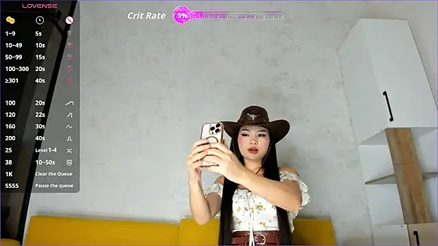 Snapshot of Xiao_Mei_ chatting on 10/24/25, 05:15 Xiao Mei online show from 10/24/25, 05:15
