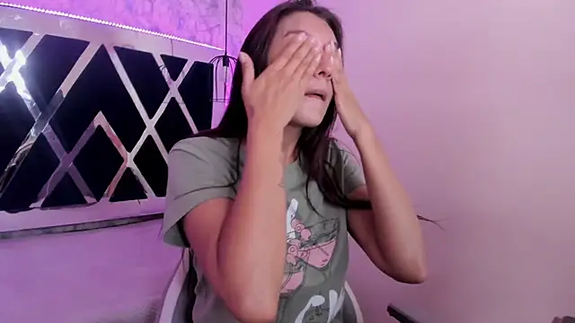  alaia collway  online show from 02/03/25, 11:42