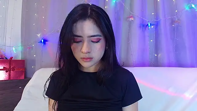 adara johnson   online show from 02/12/26, 11:49