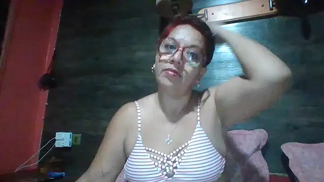 Snapshot of TRISH_MILF chatting on 02/07/25, 09:37 TRISH MILF online show from 02/07/25, 09:37