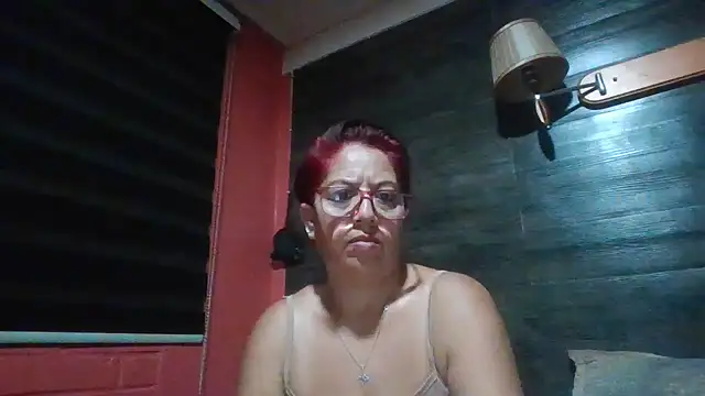 Snapshot of TRISH_MILF chatting on 03/05/25, 09:16 TRISH MILF online show from 03/05/25, 09:16