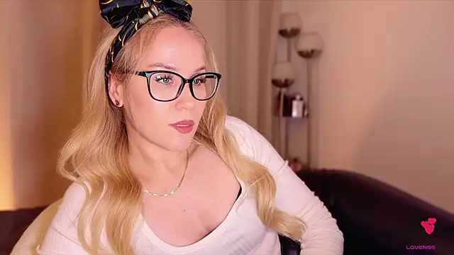 Myassistant online show from 11/21/25, 07:56