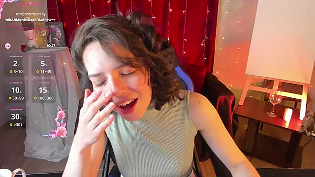 Snapshot of AngellaRoss chatting on 03/19/25, 12:15 AngellaRoss online show from 03/19/25, 12:15