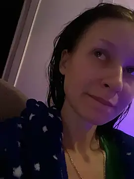 Starry Siren online show from 12/16/24, 05:11