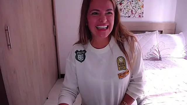 ParisW online show from 01/31/25, 03:00