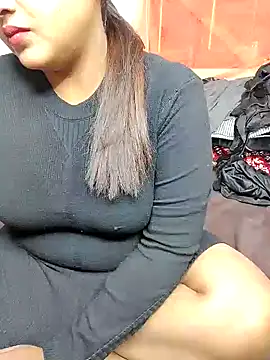 Ayesha mahi online show from 01/23/25, 09:08