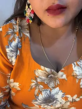 Ayesha mahi online show from 03/23/26, 09:02