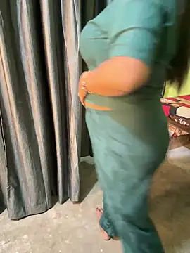 Ayesha mahi online show from 04/18/26, 09:46