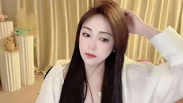 Daisy-77 online show from 02/04/25, 05:55