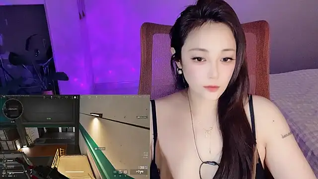 Daisy-77 online show from 02/11/26, 01:05