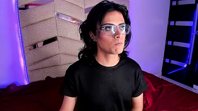 Snapshot of Eterea_blow chatting on 01/26/25, 09:08 Eterea blow online show from 01/26/25, 09:08