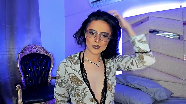 Snapshot of Eterea_blow chatting on 03/08/25, 02:45 Eterea blow online show from 03/08/25, 02:45