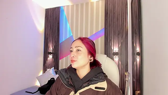 emily layton online show from 11/14/25, 02:38