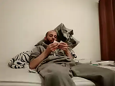 Yasha3465 online show from 12/18/24, 08:47