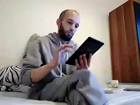 Yasha3465 online show from 12/19/24, 09:51