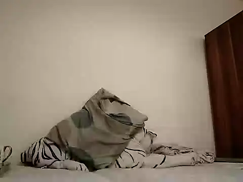 Yasha3465 online show from 12/24/24, 03:16