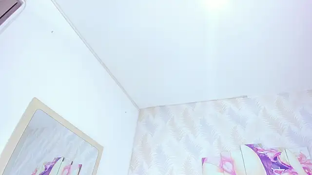 Snapshot of Alison_Chan_ chatting on 03/18/25, 12:49 Alison Chan online show from 03/18/25, 12:49