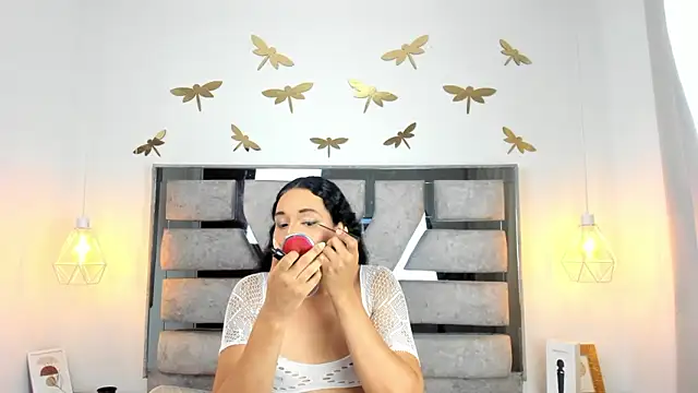 Alison Chan  online show from 01/15/26, 03:27