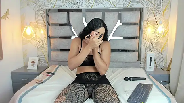 Alison Chan  online show from 04/16/26, 10:12