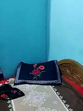 HunkyAriyan online show from 01/18/25, 06:32