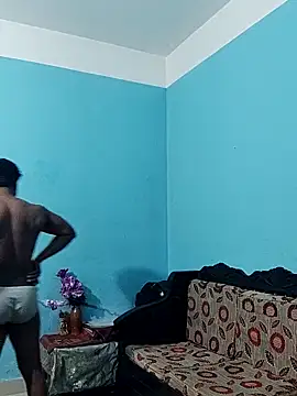 HunkyAriyan online show from 03/07/25, 03:28