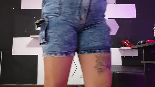 alondrabigtits online show from 10/09/25, 12:14